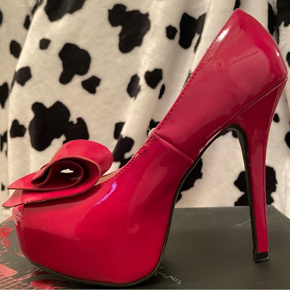 Olsenboye Bow red heels - Picture 2 of 6